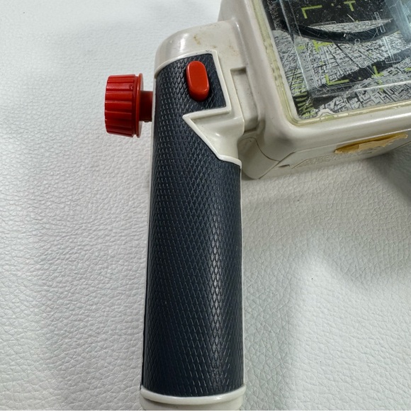 Vintage 1997 Lucas Film Star Wars X-wing Ship Handheld Star Wars Game Works - Picture 5 of 10